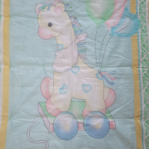 Vintage crib blanket - Picture 2 of 3